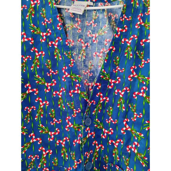 LG Women's Candy Cane Scrubs Coat. Buttoned Up With Pockets. Christmas. Holiday. - Picture 6 of 12